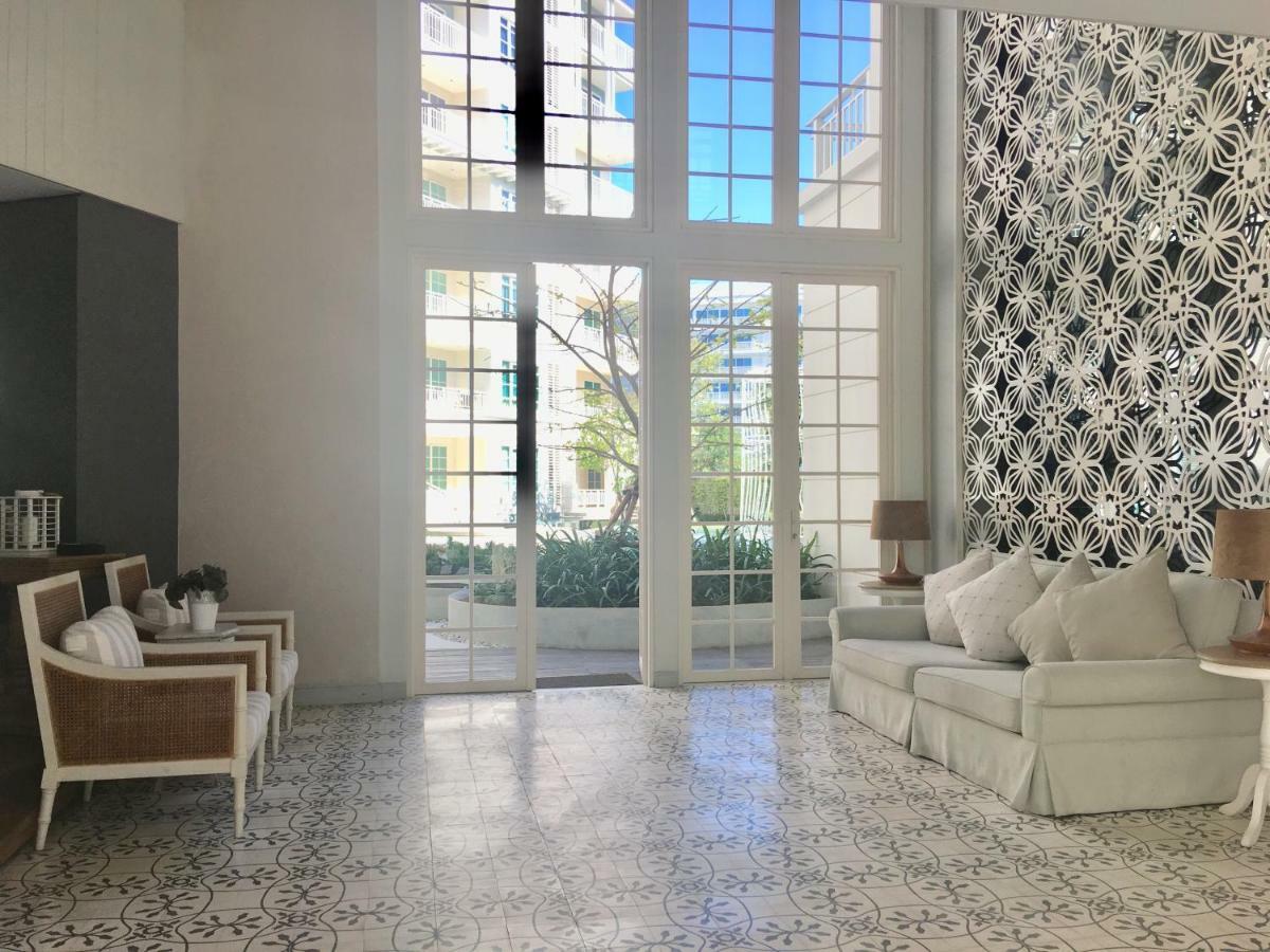 Apartment Summer Condo612,near Beach&cicada,beautiful Swimming Pool *